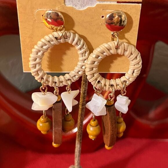 NWT Patricia Nash Boho Earrings with Wood Accents #PNER - Picture 3 of 6